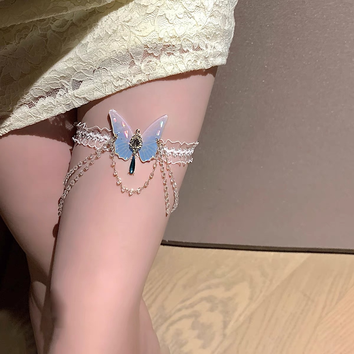 Body Jewelry Chain - Fashionable Butterfly Pattern Elastic Lace Leg
