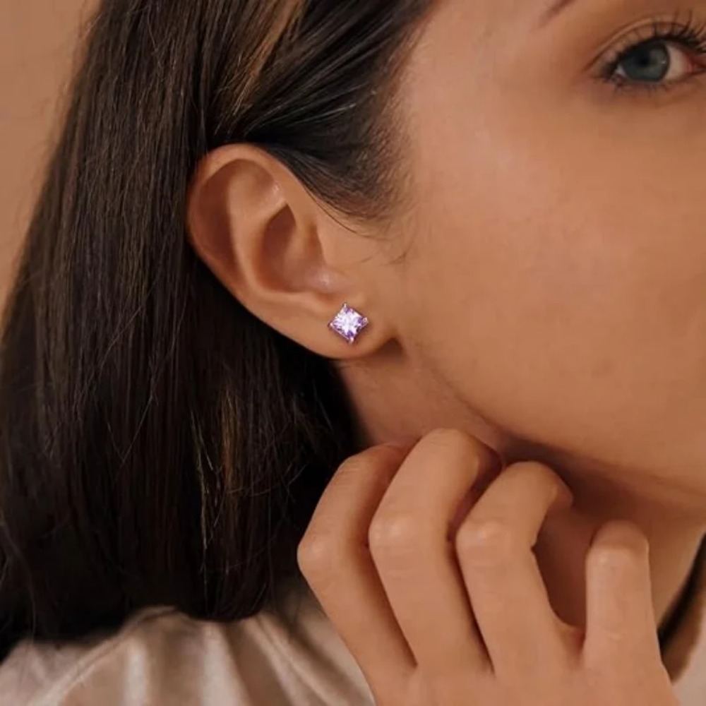 ASTM F136 Titanium Lip Piercin - Body Jewelry Internally Threaded recension och pris